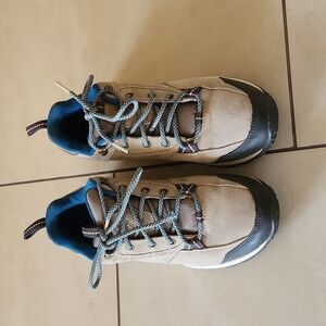 COLUMBIA Waterproof Techlite Gray and Teal Hiking Shoes. SIZE US 10